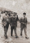 ΒΟΛΤΑ ΣΤΟ ΚΑΜΠΟΥΔΙ_1955
